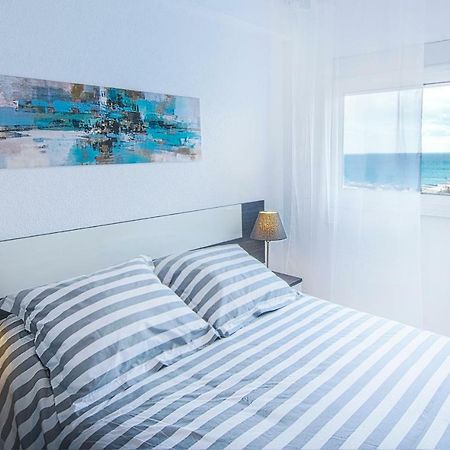 Apartamento Marina ตอร์เรโมลิโนส ภายนอก รูปภาพ