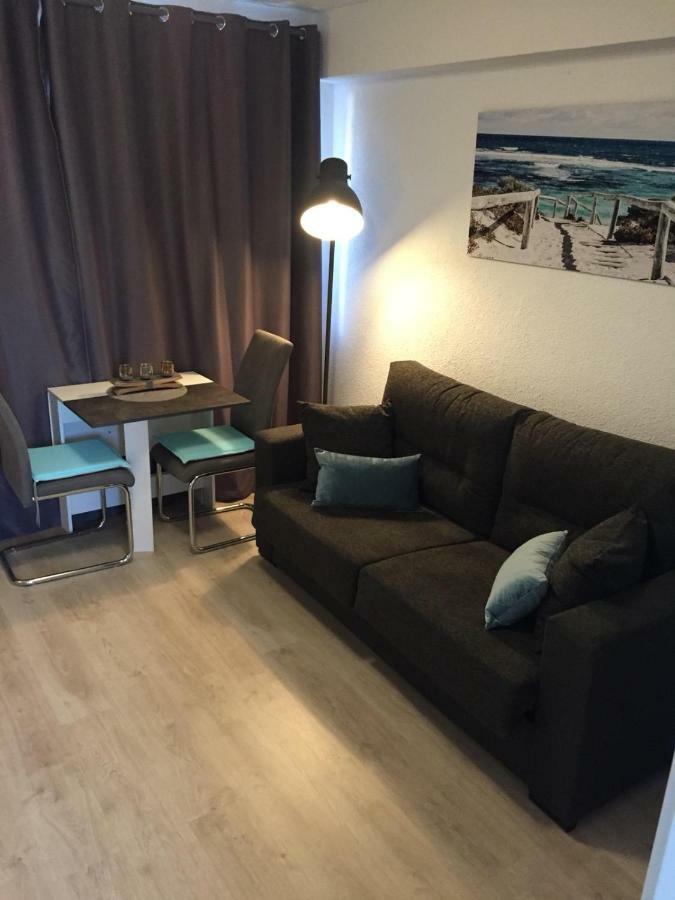 Apartamento Marina ตอร์เรโมลิโนส ภายนอก รูปภาพ