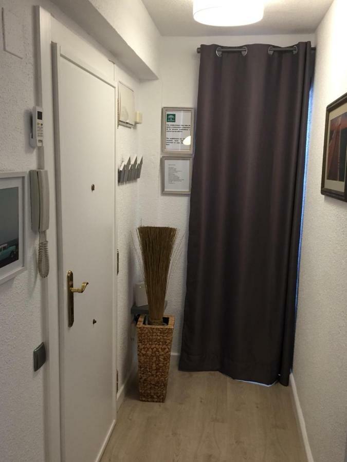 Apartamento Marina ตอร์เรโมลิโนส ภายนอก รูปภาพ