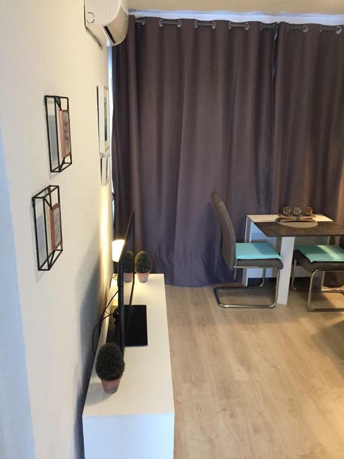 Apartamento Marina ตอร์เรโมลิโนส ภายนอก รูปภาพ
